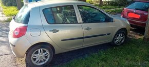 Renault Clio 2008 1,2 benzín  55 kw veškeré ND - 4