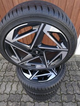 Hyundai i30 N-Line 18" originální letní kola 225/40/R18 - 4