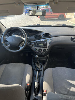 Ford Focus 1.6 benzin - 4