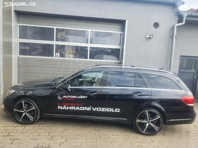 Mercedes-Benz Třídy E 220 Full led 4matic Panorama -DPH - 4