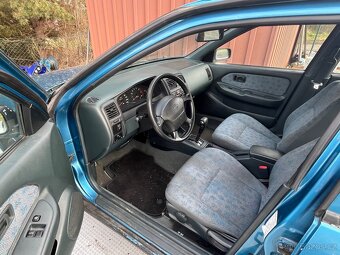 Nissan Almera 1.6 - 4