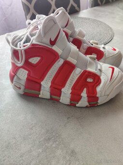 NIKE AIR MORE UPTEMPO - 4