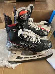 Bauer vapor hokejové brusle - 4