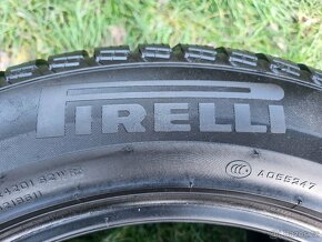 4x Zimní pneu Pirelli Sottozero Wint 3 - 235/55 R17 - 70% - 4