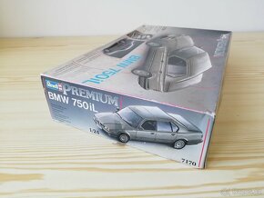 BMW E32 750il - stavebnice Revell - doprava v ceně - 4