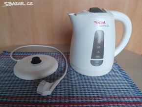 Rychlovarná konvice TEFAL - 4