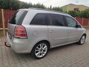 Opel Zafira 1.9CDTi 110kW Automat - 4