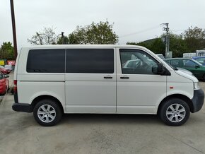 VOLKSWAGEN TRANSPORTER 2.5 TDI 9 MÍST 96kW - 4