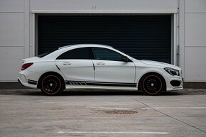 Mercedes-Benz CLA Kupé 200 CDI AMG LINE - 4