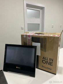 Shuttle XPC all-in-one P52U - černý dotykový monitor X50V7 - 4