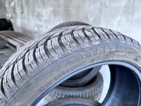 Zimní pneu, Nokian Tyres, 235/45/20 - 4