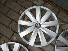 Poklice 16" Volkswagen origo. - 4