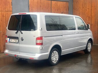 VOLKSWAGEN CARAVELLE 2,5 TDi - 4