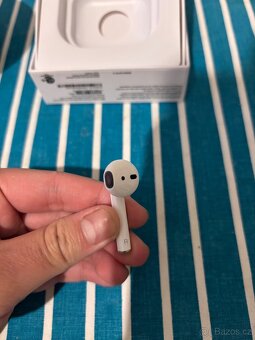 AirPods 2 - 4