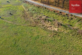 Prodej stavebního pozemku 885 m2 v Hradci nad Moravicí - 4