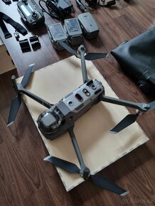 DJI Mavic 2 Pro fly more combo - 4