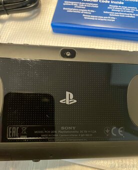 Sony PS VITA PCH-2016 - 4