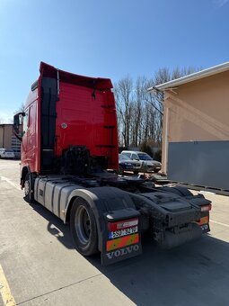 Tahač Volvo 2/2016 klasika 460 najeto 750.000km - 4