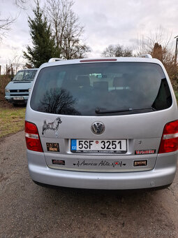 Prodám VW Touran 2,0 D r.v. 2003 - 4