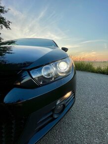 Volkswagen Scirocco 2.0 TDI - 4