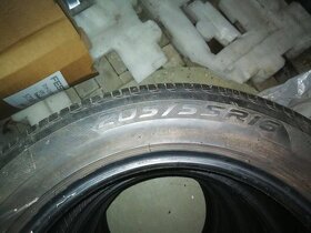 Prodám 4 kusy pneumatik 205/55 R 16 - 4