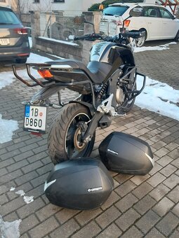 CF Moto 650 MT - 4