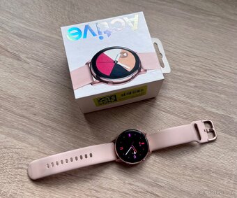 Chytré hodinky Samsung Galaxy Watch Active 40mm Rose Gold - 4