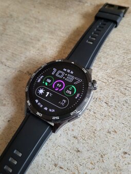 Huawei Watch GT 5 - 4