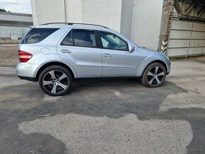 Mercedes ML W164 - 4