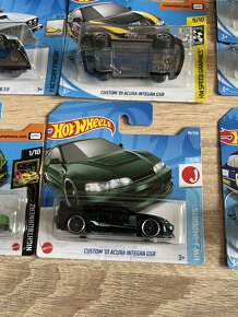 Hotwheels - 4