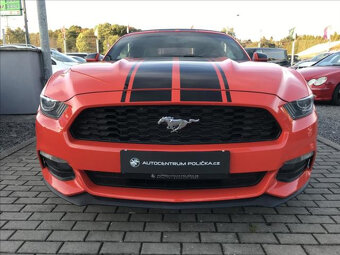 Ford Mustang - 4