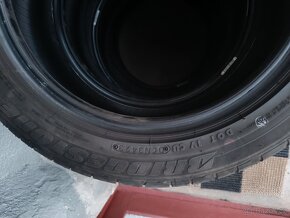 BRIDGESTONE POTENZA RE050A - 4