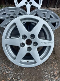 Sportovní Alu kola AVANTGARDE BBS 5x112 R15 ET 32 - 4