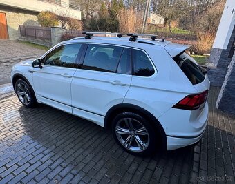 Volkswagen Tiguan - 4