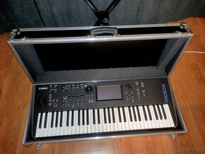 Syntezátor Yamaha MODX 6 a příslušenství super stav - 4