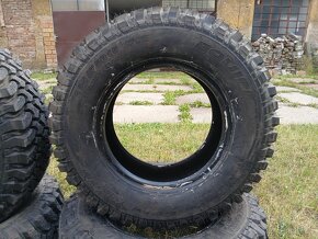 Terénní pneu 235/75 R15 - 4