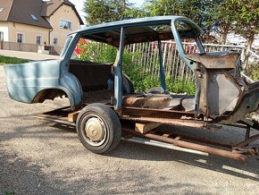 Karoserie, skelet Mercedes Benz W110, W111, Křídlo - 4