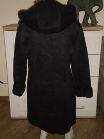 Nový černý kabát- Aniston- vel. 38 - 4