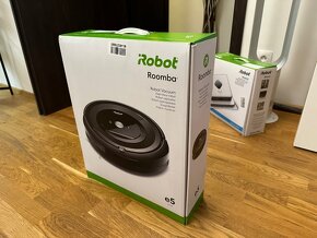 Robotický vysavač iRobot Roomba e5 - 4