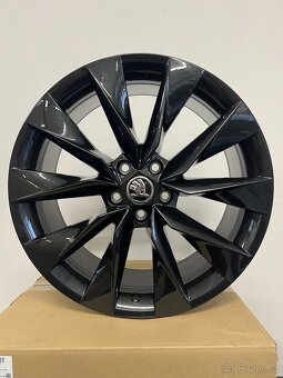 Originální alu kola Crystal, Škoda Karoq/Enyaq, 5x112 r19 - 4