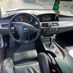 BMW 523i combi Perfektní stav - 4