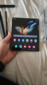 Samsung Galaxy Z Fold 4 12/256GB - TOP Stav + příslušenství - 4