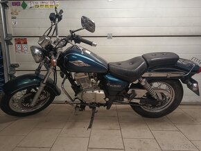 Suzuki Marauder 125 - 4