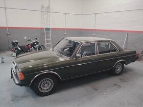 Prodáno - Mercedes Benz W123 230E 1983 - Rezervace - 4