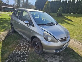 Honda Jazz 1.3 rok 2004 - 4