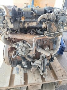 Motor Citroen C8 2.0-100 kW typ:RHR - 4