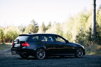 BMW E91 320D LCI - 4