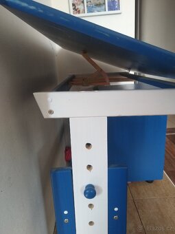 Rostoucí dětský stůl s šuplíky - 4