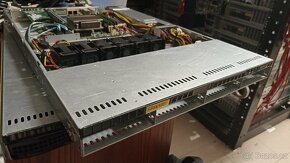 1U Supermicro 4x3,5"+2x2,5" SAS, 32GB RAM - 4