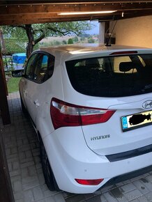 Hyundai ix20,1,6i,automat,62500km,nové v ČR,servis - 4